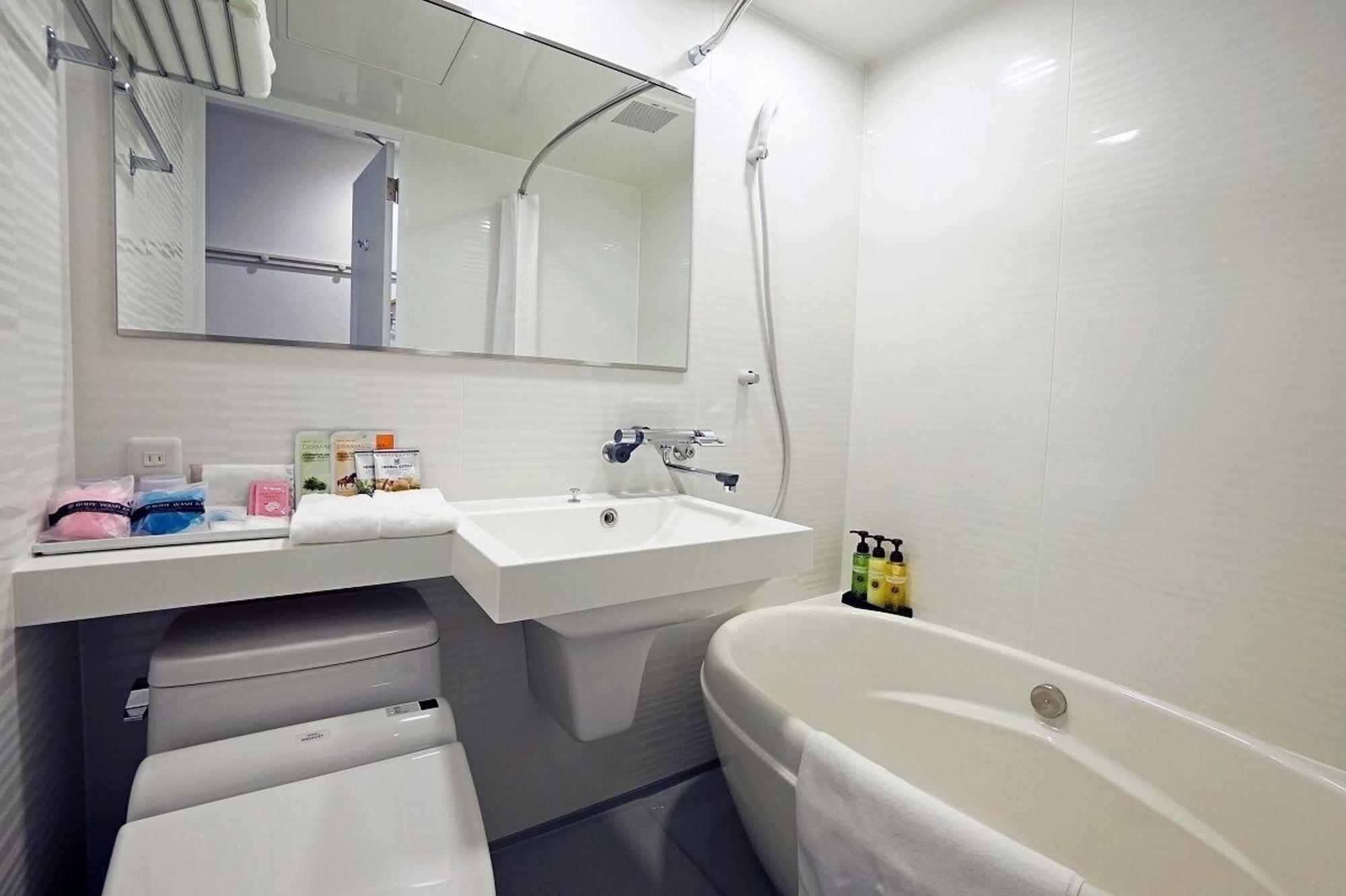 La'Gent Hotel Osaka Bay Extérieur photo